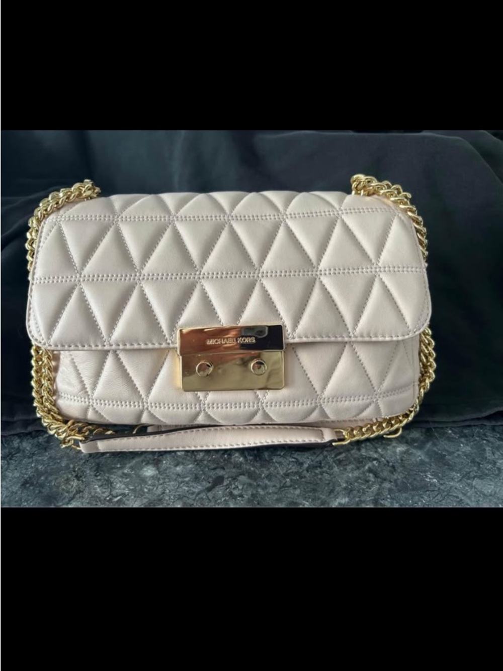 Michael Kors leather purse